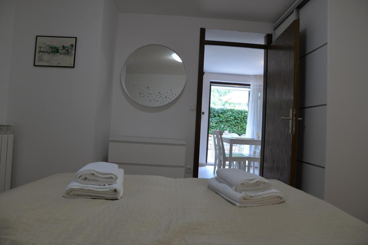 Apartments Palma & Pino Cres Dış mekan fotoğraf